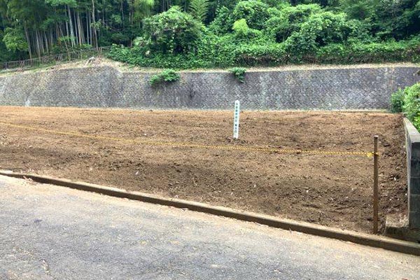 伐採 伐根後の整地